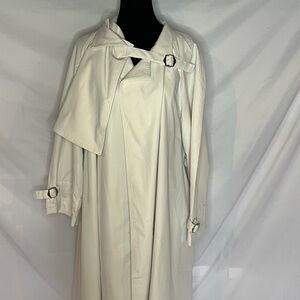 H&M Cream Garment with Tag Detail